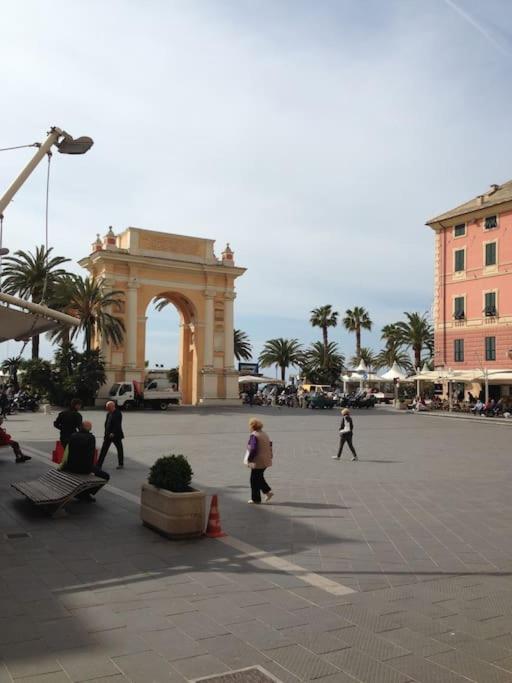 Appartamento In Centro Storico Finale Ligure Εξωτερικό φωτογραφία