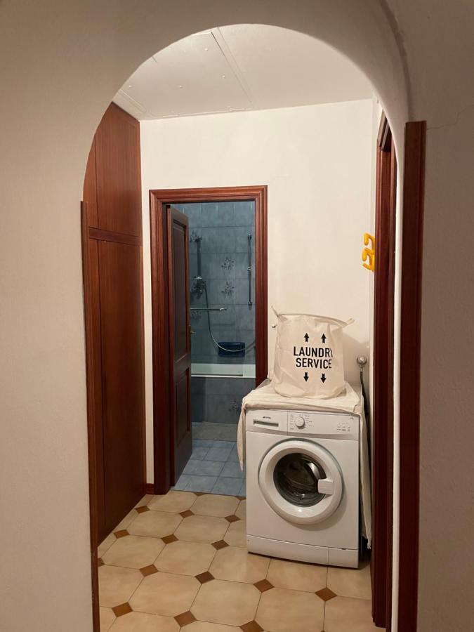 Appartamento In Centro Storico Finale Ligure Εξωτερικό φωτογραφία